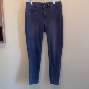 Banana Republic super stretch legging fit jeans 27/4